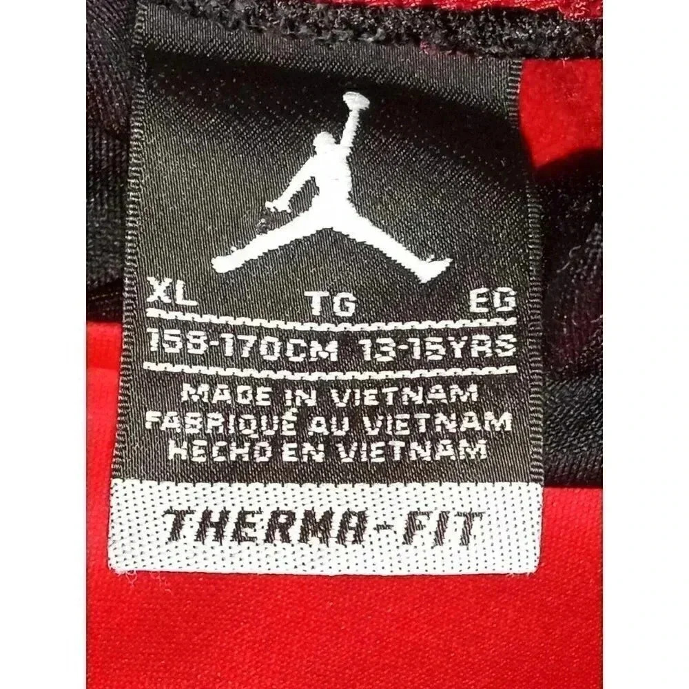 Jordan Therma- Fit Red & Black Hooded Sweatshirt Boy's/ Kid's Size XL - Picture 6 of 8
